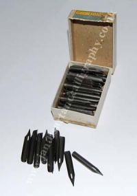 Boxed Vintage Dip Pen Nib